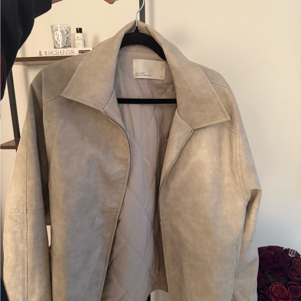 New condition oak and fort leather bomber jacket